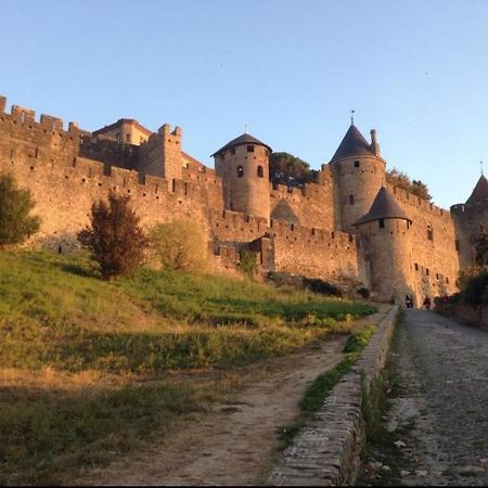 Drissia&Othman Essential Appartamento Carcassonne Esterno foto